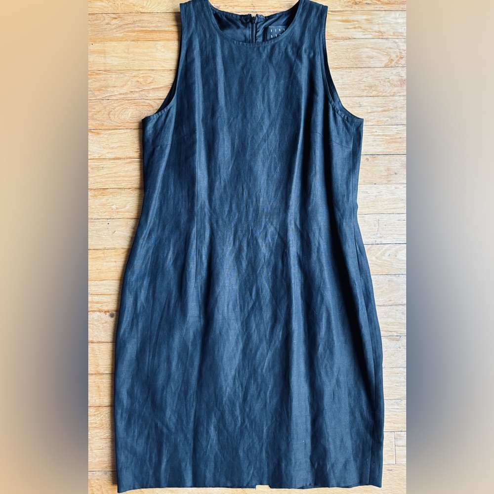 Silk/Linen Sleeveless Pencil Sheath Dress 
Size 10 (runs small), Black, Like New